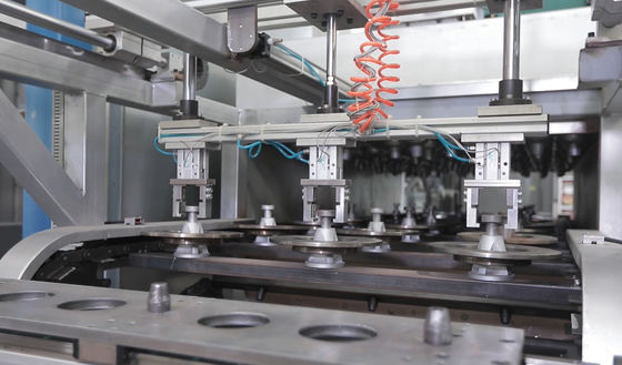 Prezzo buono Rivestimento del disco del freno e linea di spruzzatura progettazione intelligente su efficiente del riscaldamento in linea